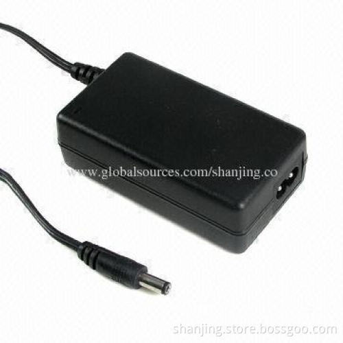 Power Supply with Three Pins Plug, 36W, Over-voltage/Current/Short-circuit